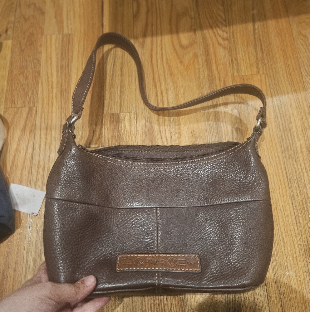 VINTAGE FOSSIL BROWN LEATHER HOBO PURSES